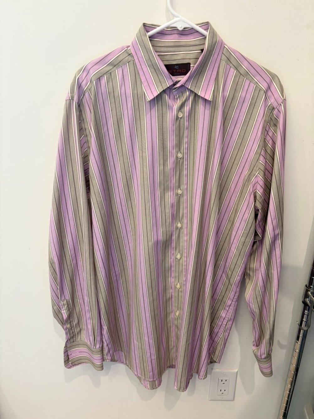 Men's Etro 100% Cotton, Size 44, long sleeve button down stripes